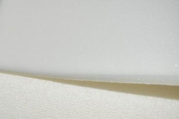 Schaumstoff - 206 x 130 cm - 2 cm dick - Weiß 