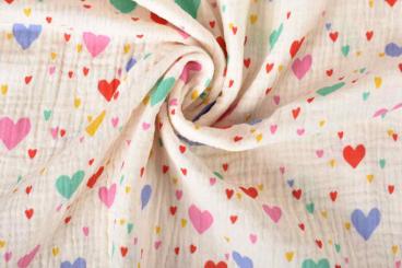 Musselin-Stoff mit bunten Herzen 
