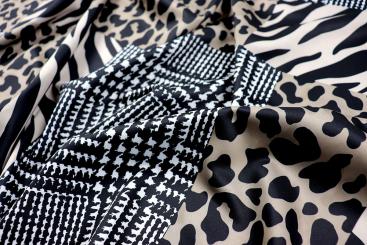 Sportjersey mit Animal Patchwork 