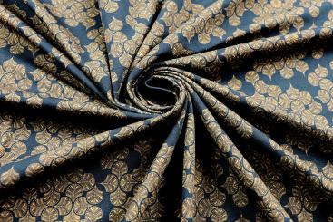Jersey Stoff mit elegantem Design 