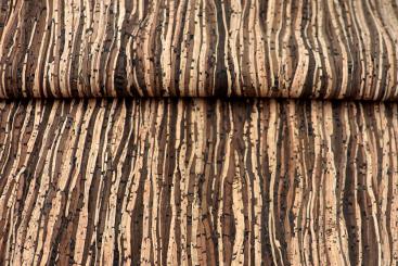 Kork-Stoff in dunkler Holz Optik 