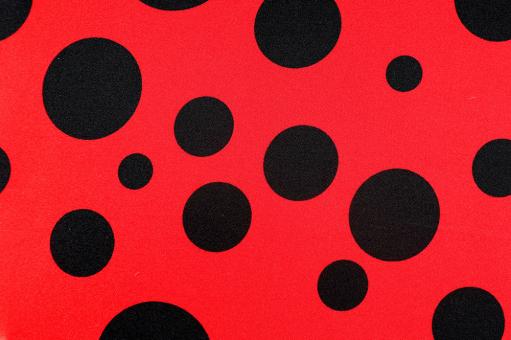 Satin Punkte - Rot/Schwarz 