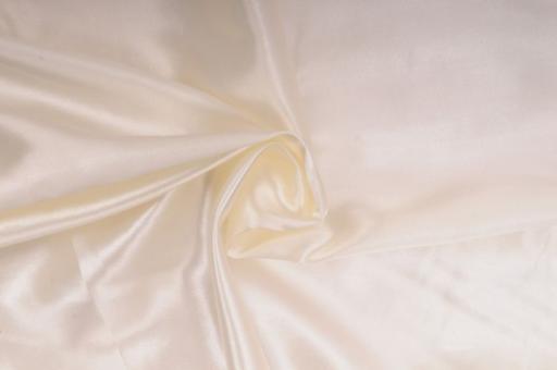 Satin Stoff Creme