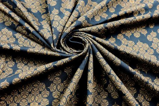 Jersey Stoff mit eleganten Design 