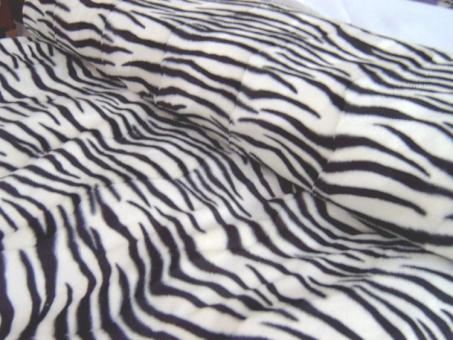 Veloursfell Tiermotive 3 mm hoch Zebra
