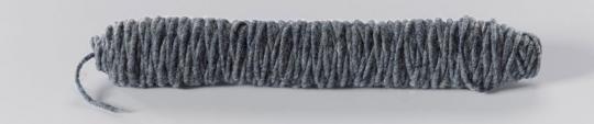 Wollkordel gefilzt 5 mm stark - Jutekern - 55 m-Rolle Dunkelgrau Melange