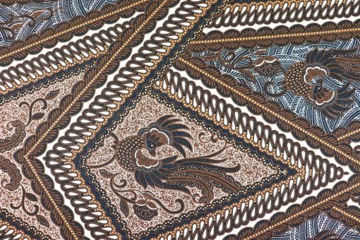 African Waxprint Style - Braun 