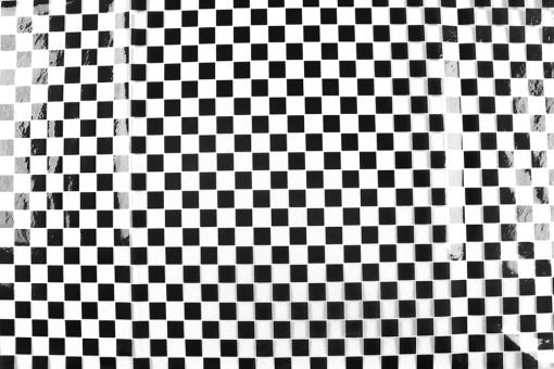 Transparenter Folienstoff mit Karo-Muster 