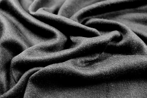 Strickstoff aus Viskose-Mix in Schwarz 