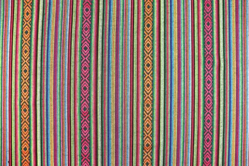 Jacquard mit Ethno-Streifen - Style 1 