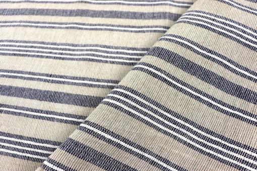 Baumwollstoff mit beigen Webstreifen 