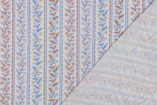 Musselin-Stoff mit Blütenranken 