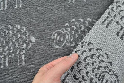 Wende-Jacquardstoff - Cosy Sheep - Grau/Hellgrau 