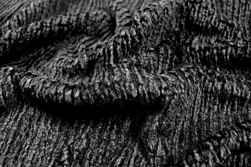 Rippenfell in Schwarz 